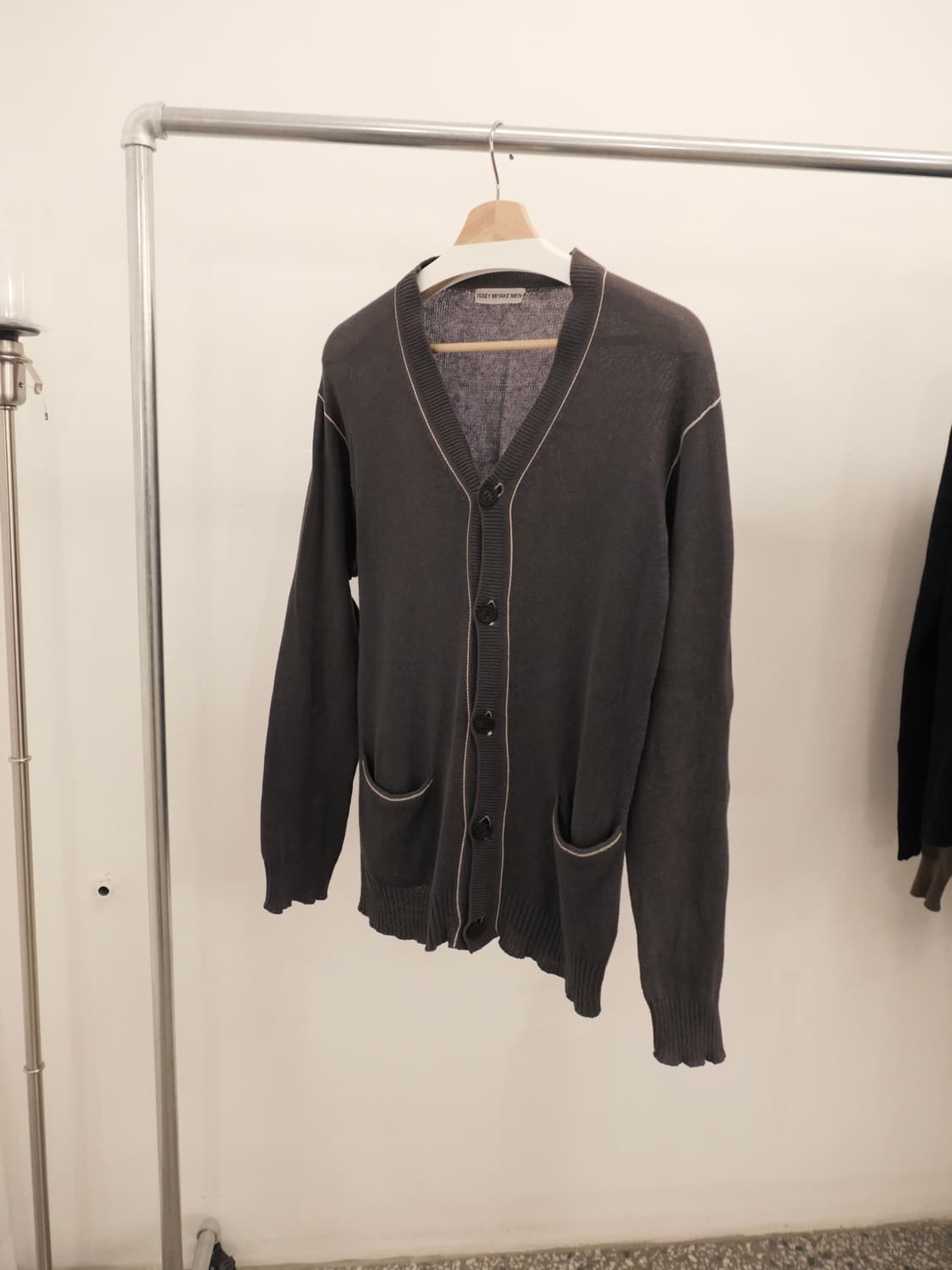 이세이 미야케 스티치 가디건 상품이미지2
