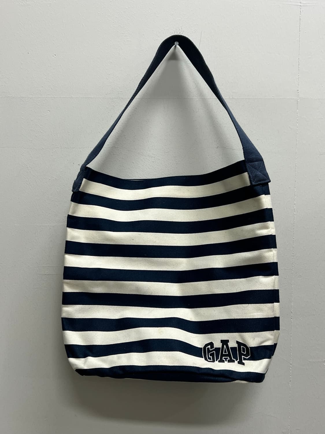 (OS) GAP 스트라이프 토드백 화이트/네이비 상품이미지2