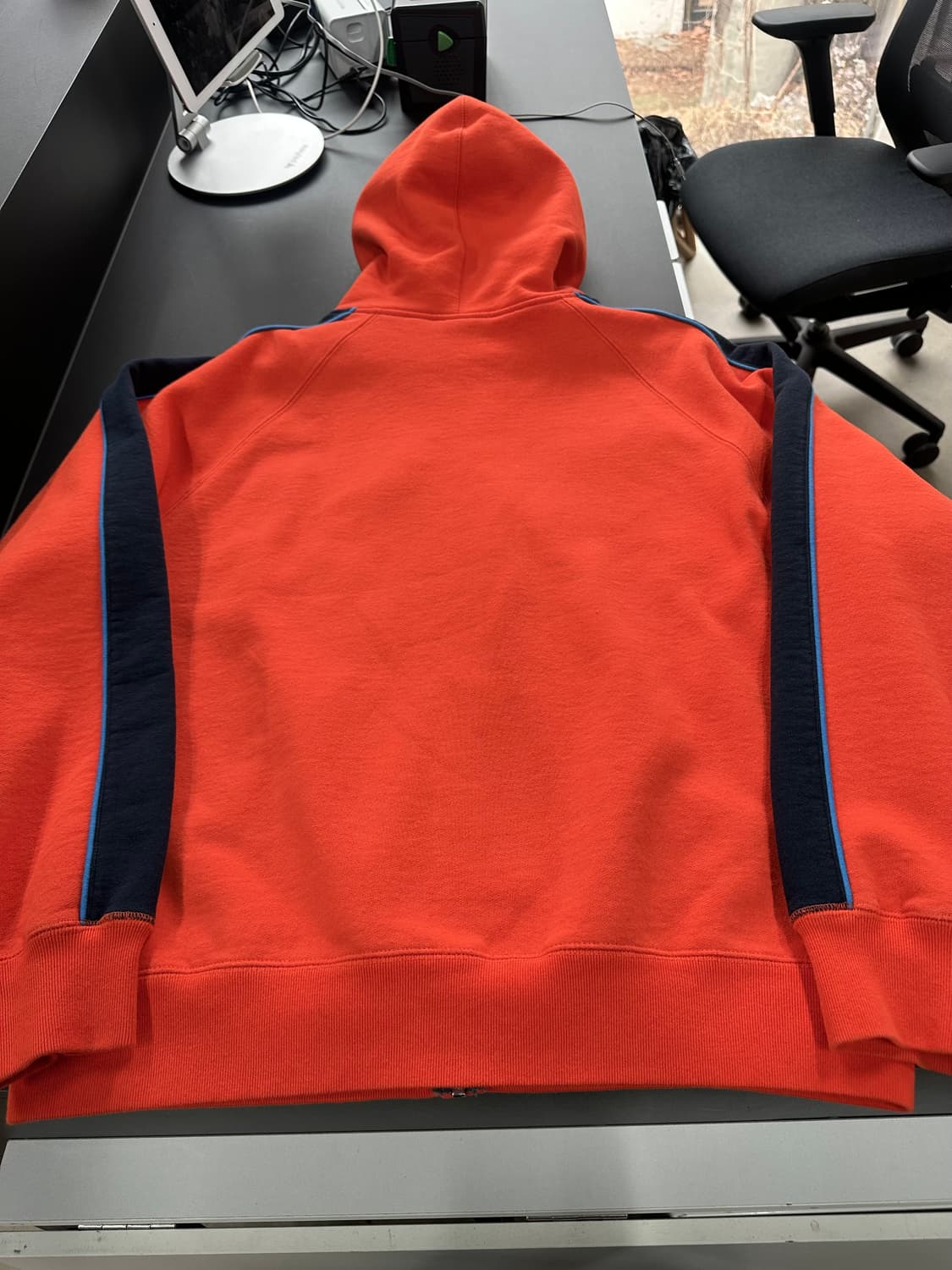 슈프림 23SS 팔콘 래글런집업후디드 스웻셔츠 데드스탁 상품이미지7