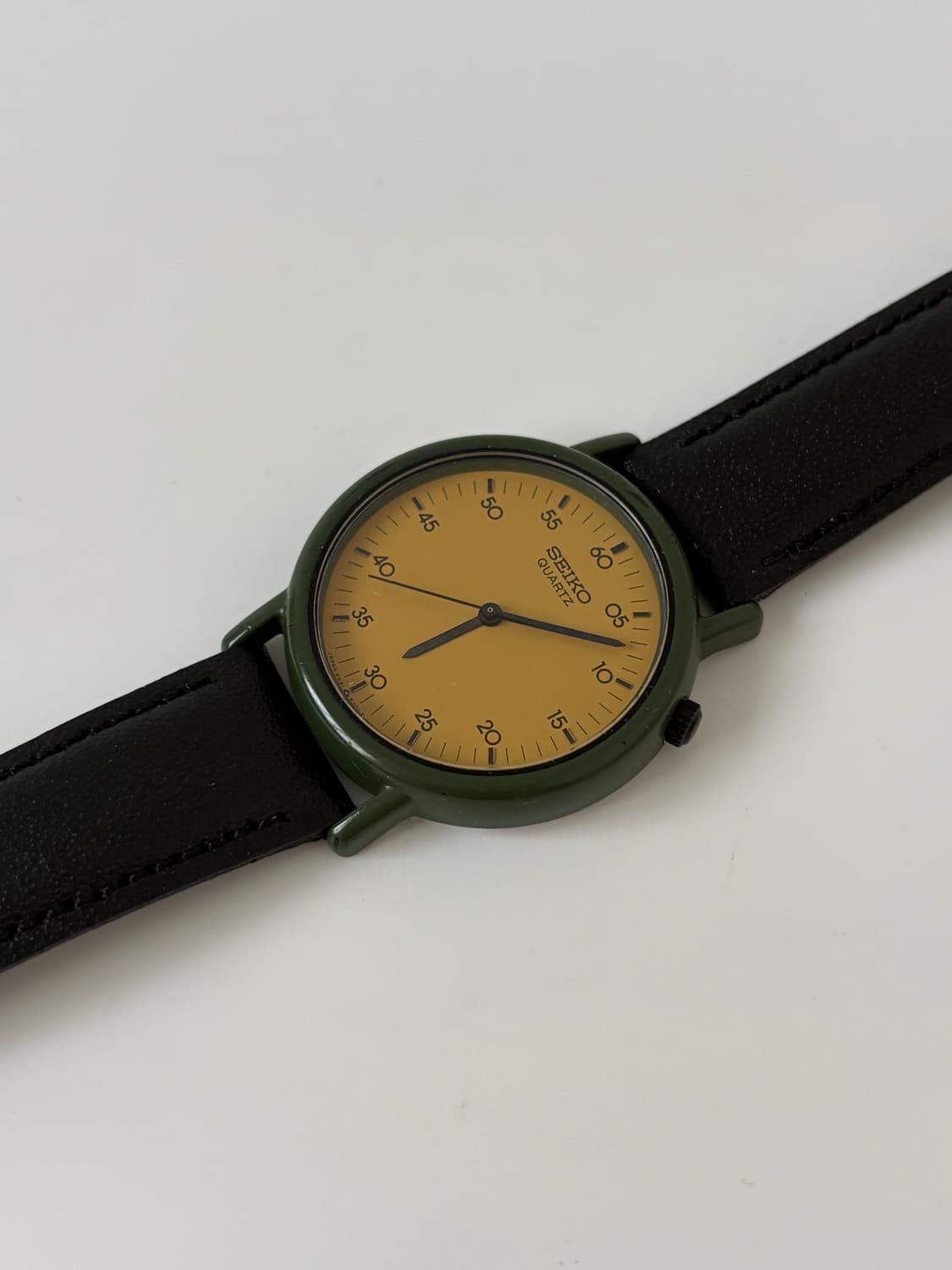 1980s Avenue Yellow Dial Field Quartz 상품이미지4
