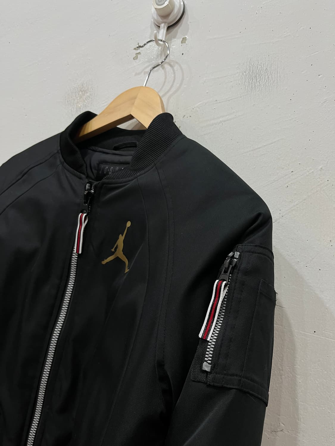 JORDAN 조던 패디드 ma-1 플라이트 자켓 우먼즈 상품이미지3