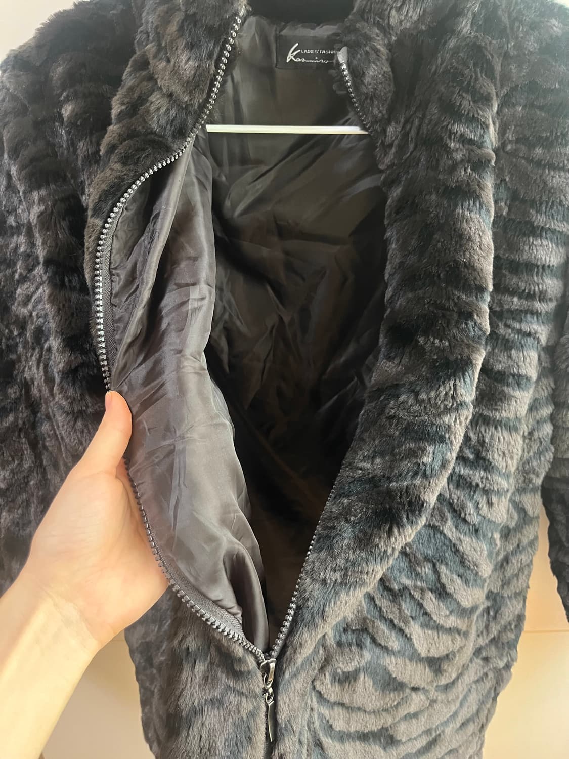 웨이브 퍼 자켓 상품이미지5