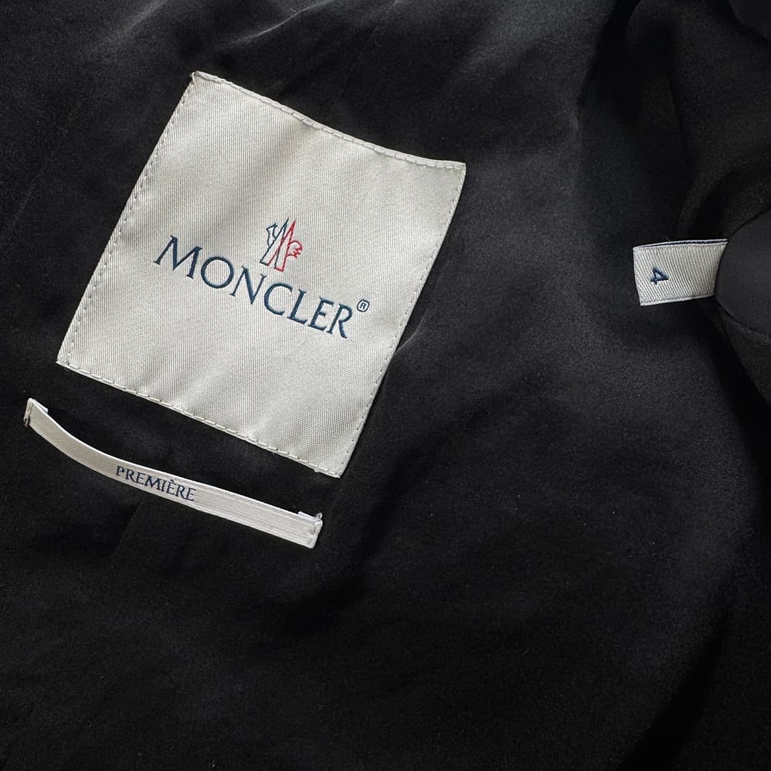 몽클레어 버튼업 다운 패딩 상품이미지2