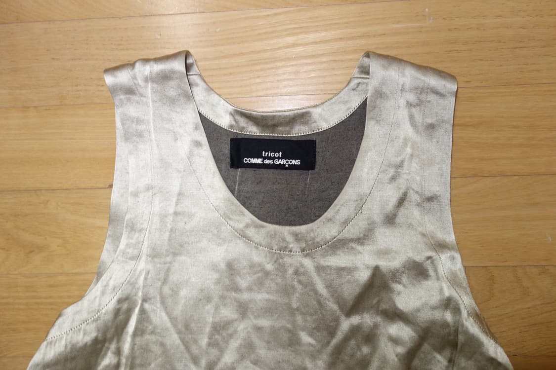 꼼데가르송 아시메트릭 컷 벨벳 슬리브리스 탑 상품이미지6