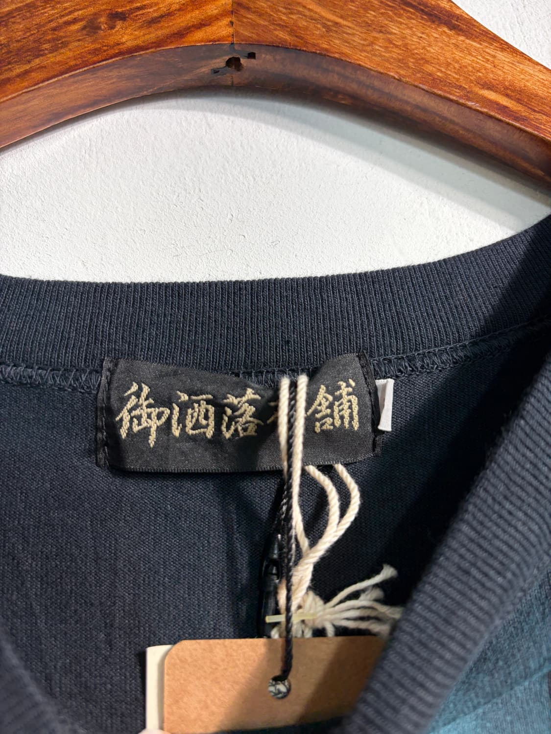 만원샵)(새상품) 반팔티 L C353 상품이미지7