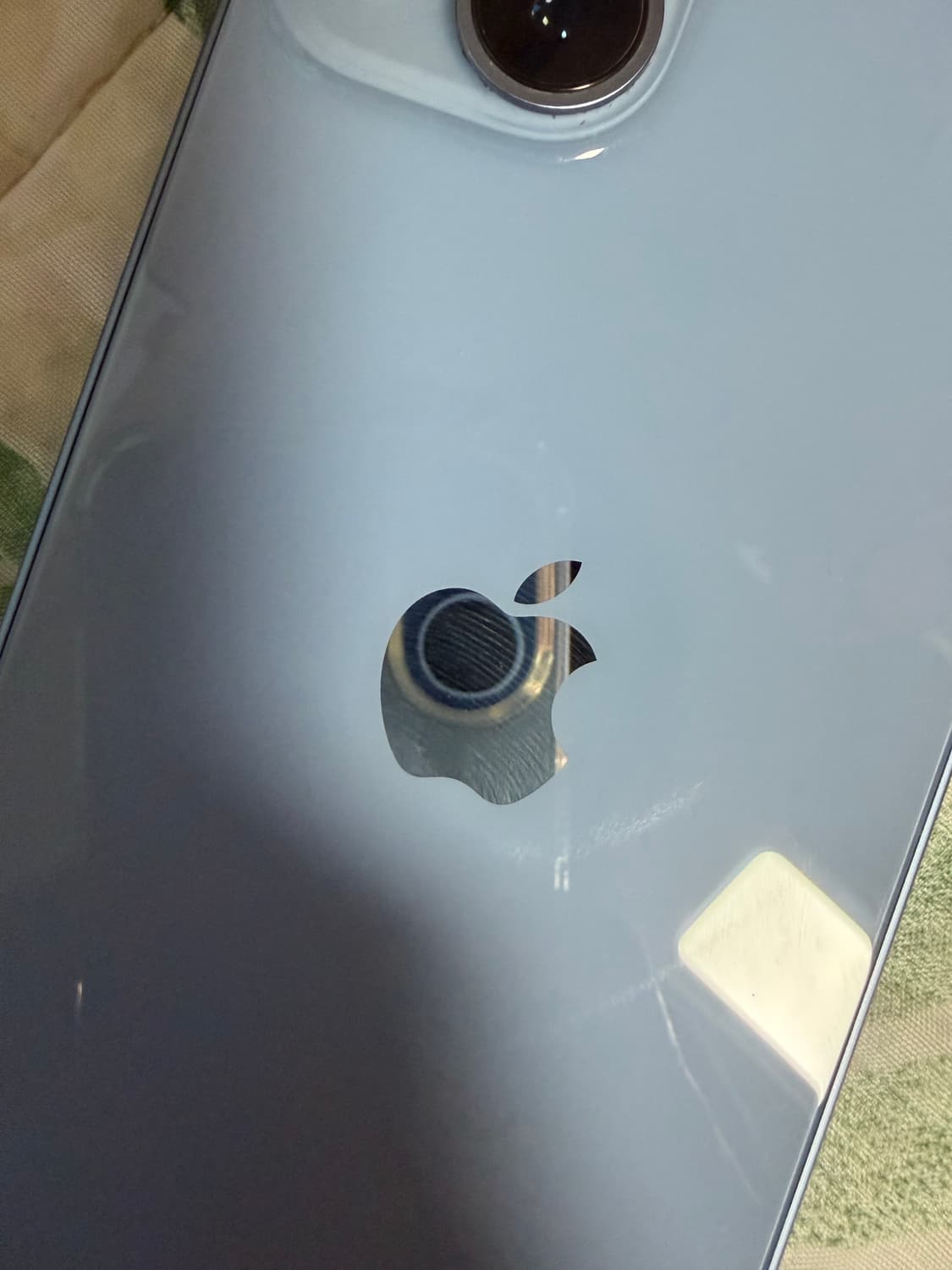 아이폰14 블루 128기가 배터리 효율 88 액정파손 상품이미지3