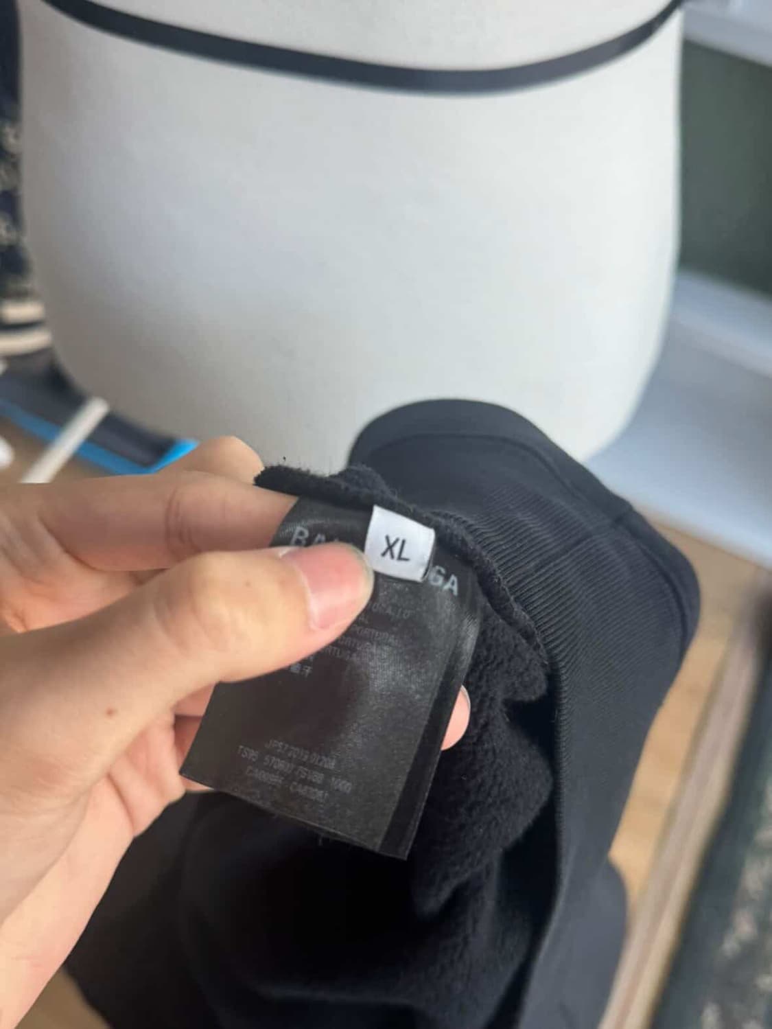 발렌시아가 파리 맨투맨 상품이미지5