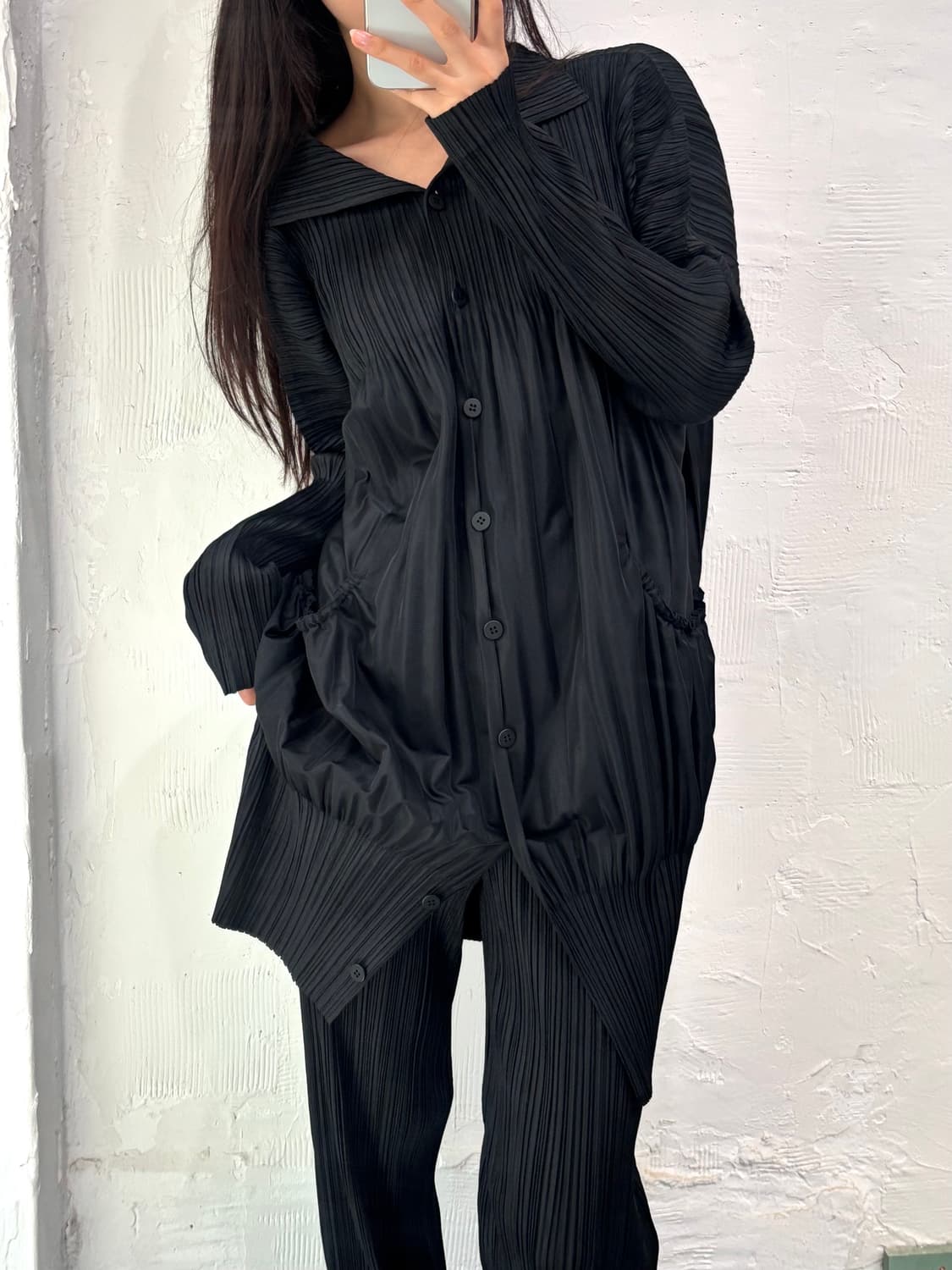 Pleats Please 플리츠플리즈 블랙컬러 버튼 포켓 셔츠 상품이미지9