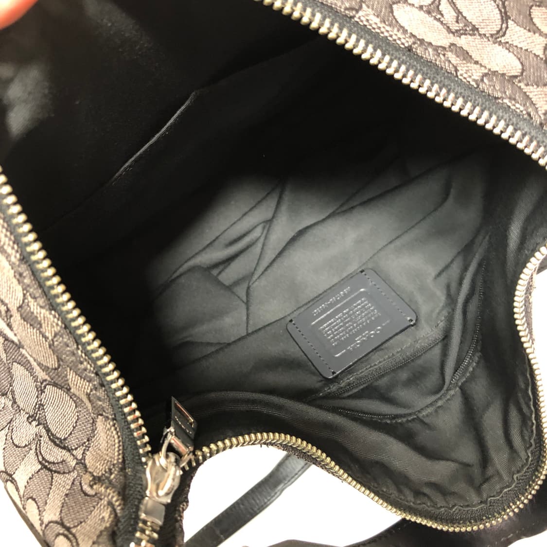 코치 시그니처 숄더백 상품이미지6