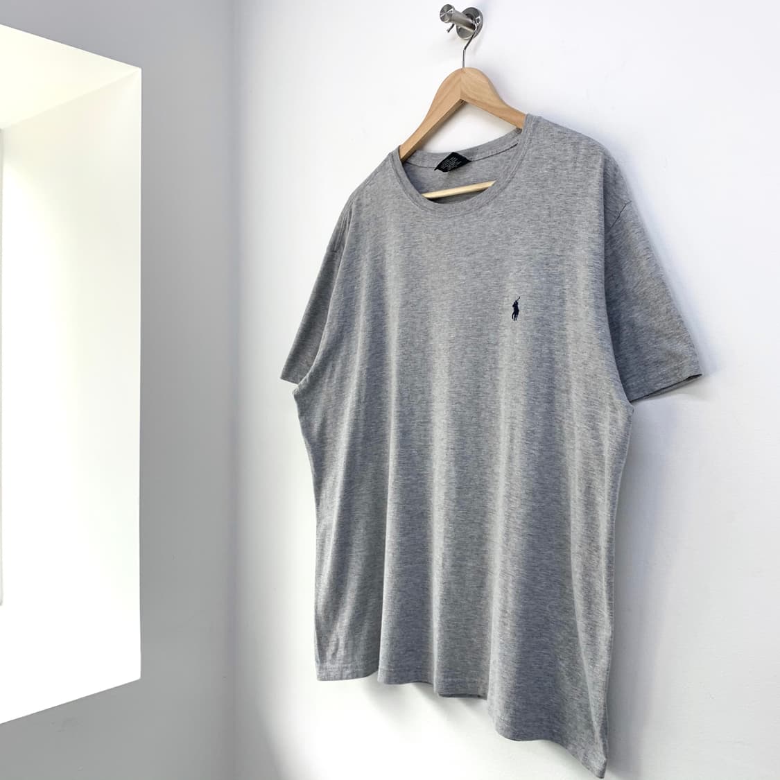 폴로 기본 포니 오버사이즈 그레이 티셔츠 상품이미지4