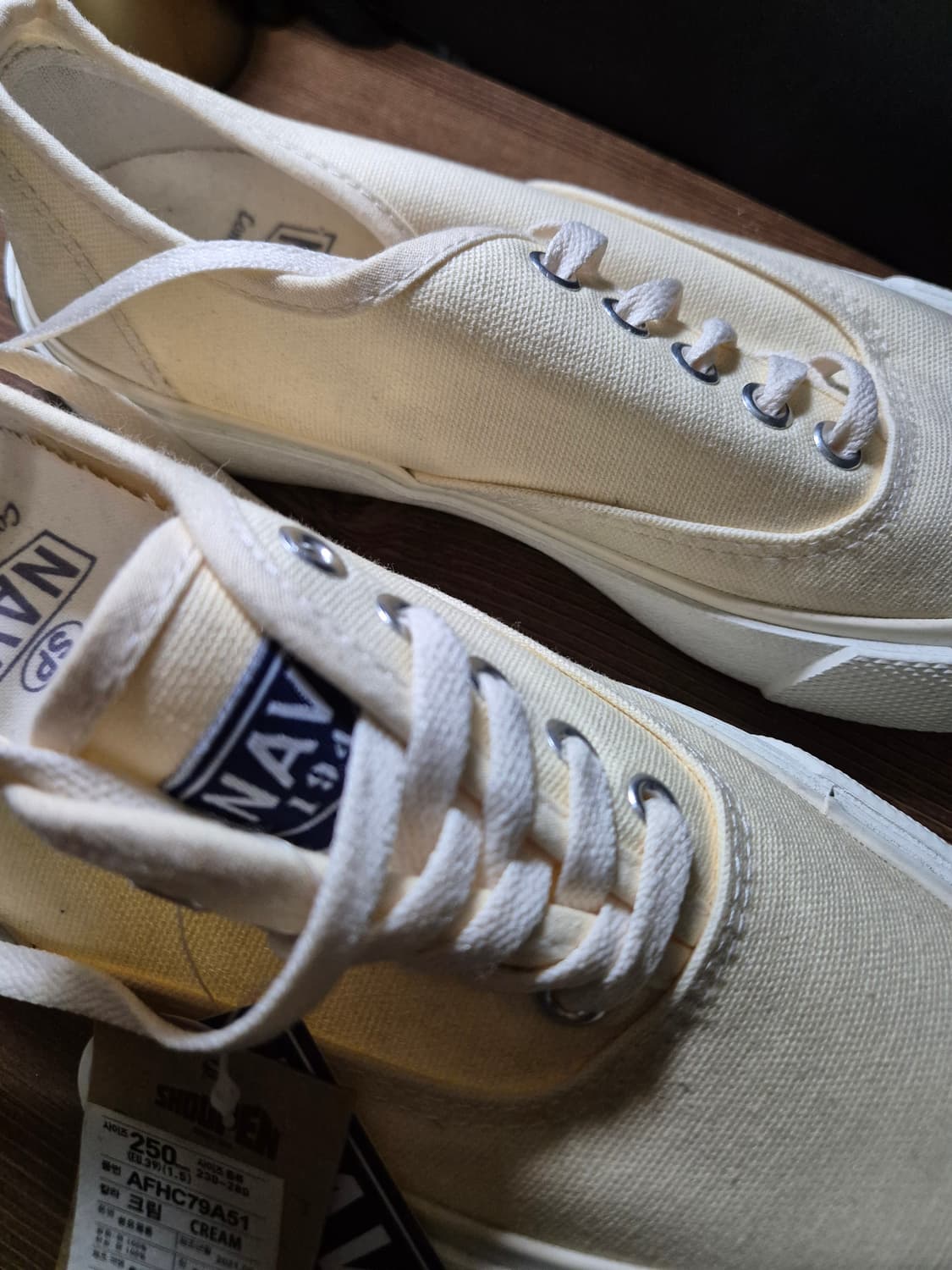 슈펜 네이비 커머머레이션 1944 크림 250 상품이미지4