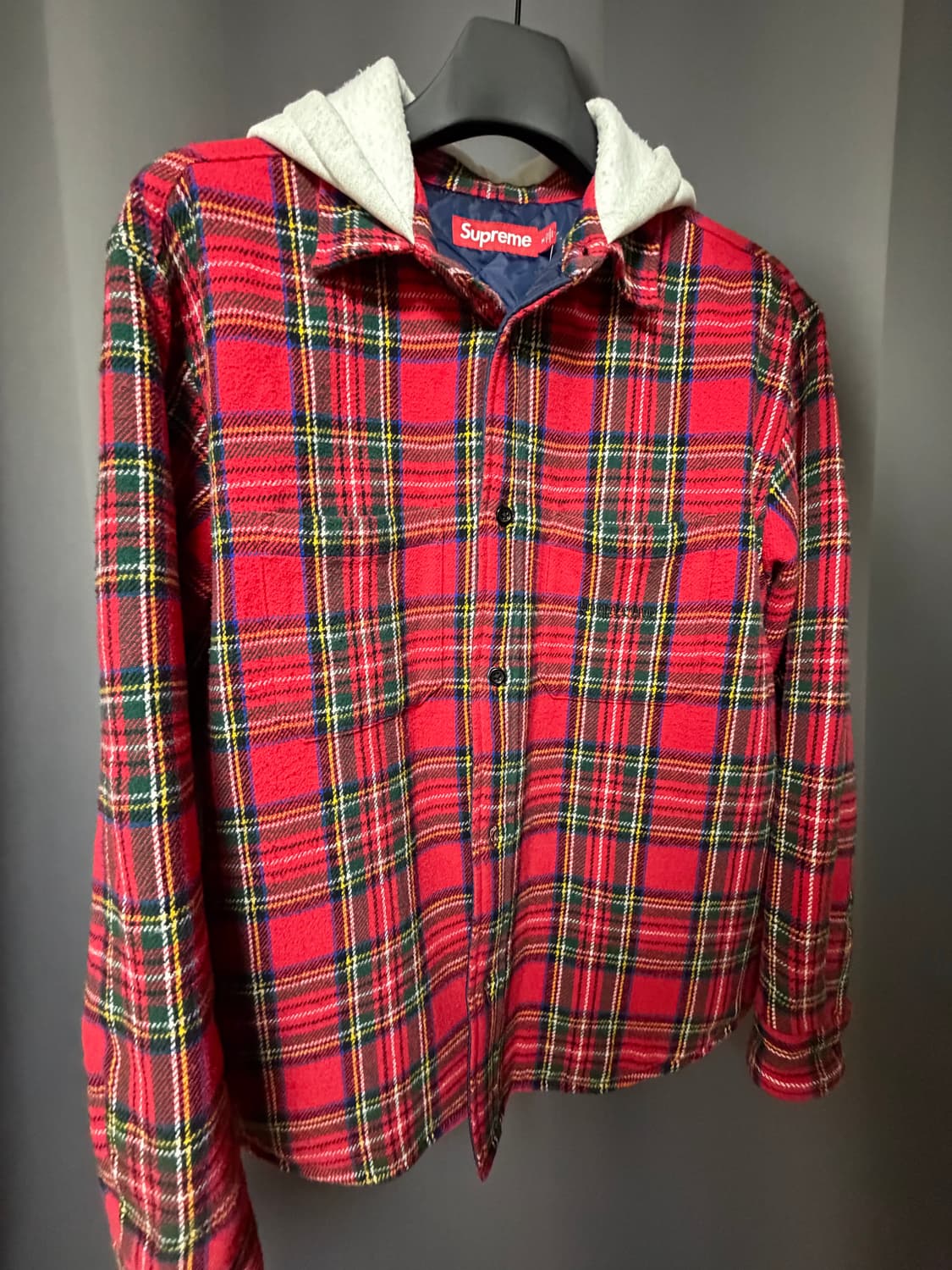 슈프림 타탄 플란넬 후드 셔츠 레드 - 23FW m사이즈 상품이미지1