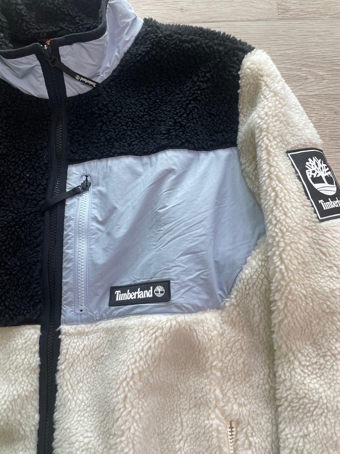 팀버랜드 배색 플리츠 자켓 2xl(110) 상품이미지2