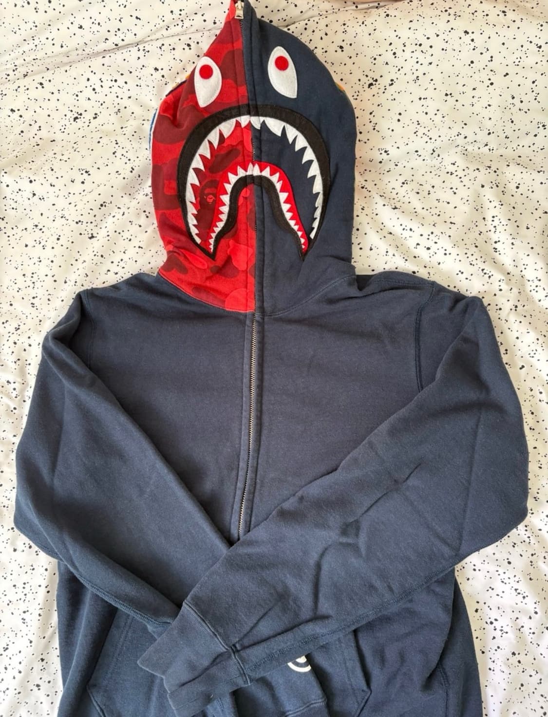 베이프 반카모 샤크후드 M 상품이미지1