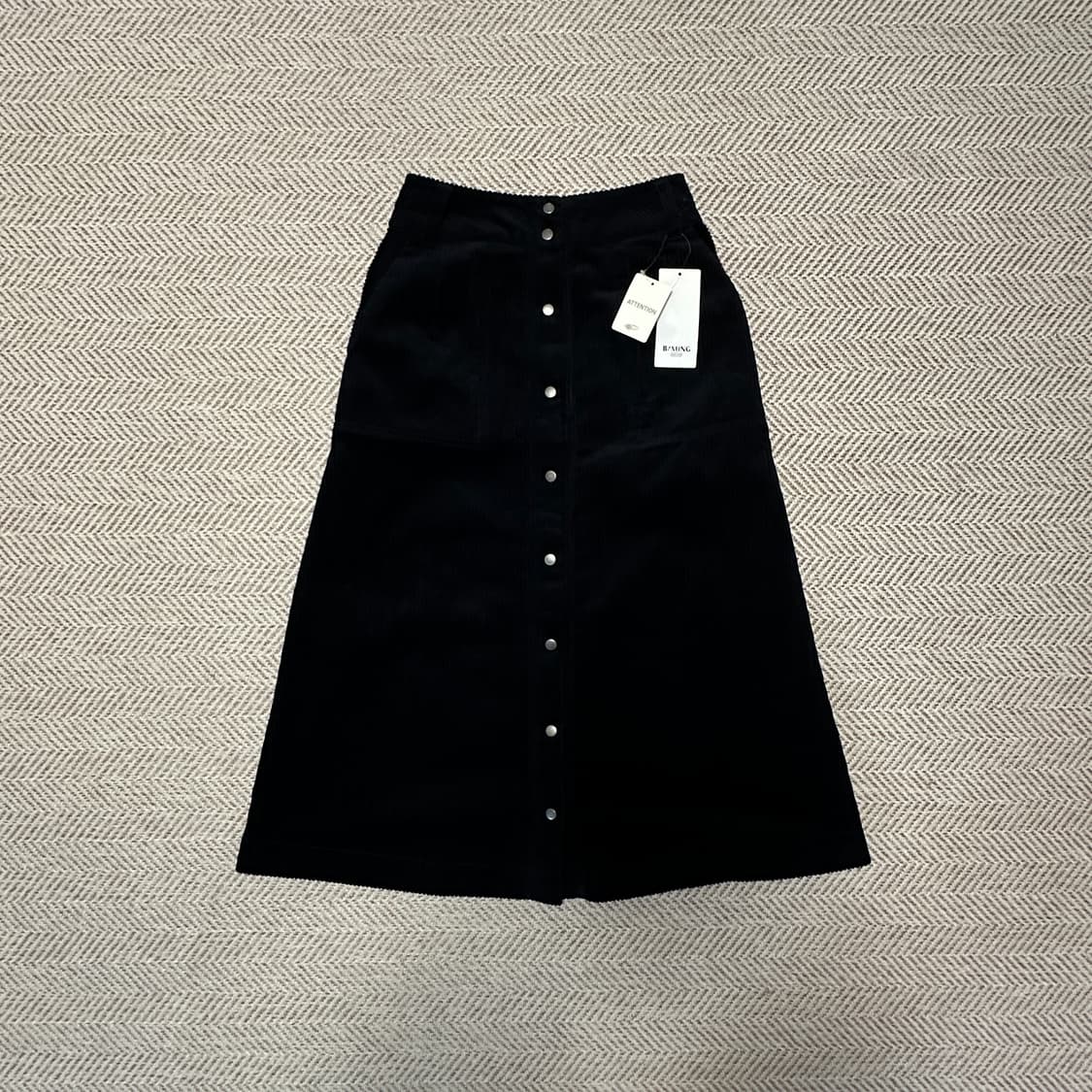 BEAMS corduroy skirt 상품이미지1