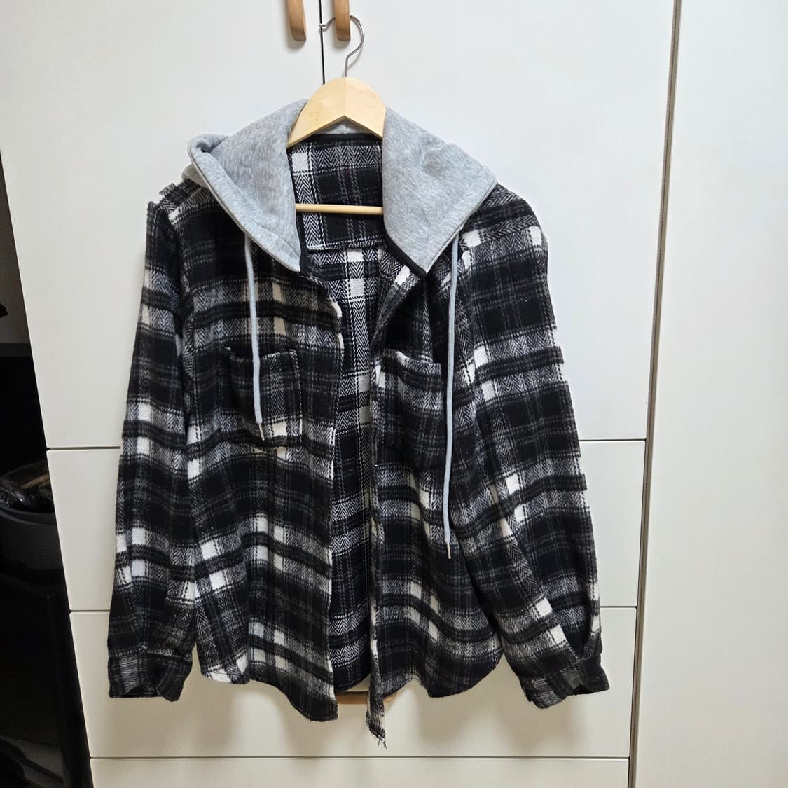 오버핏 블랙 후드 체크셔츠 남방 상품이미지1