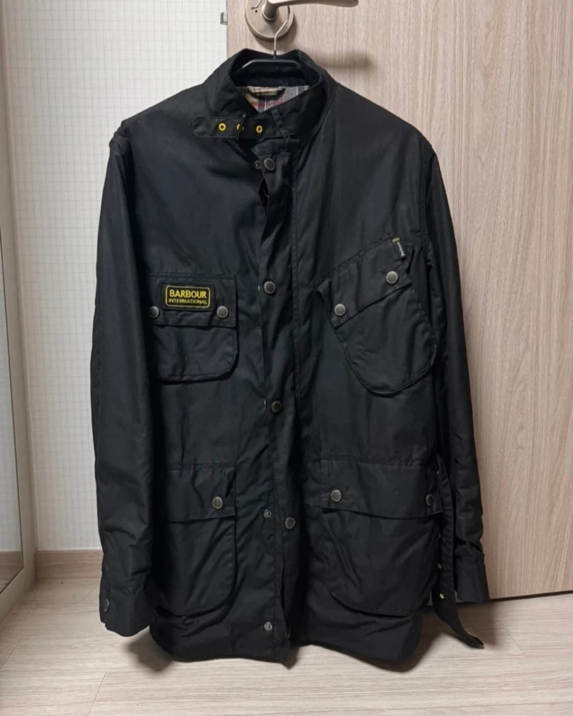 바버 인터네셔널 A7 상품이미지1