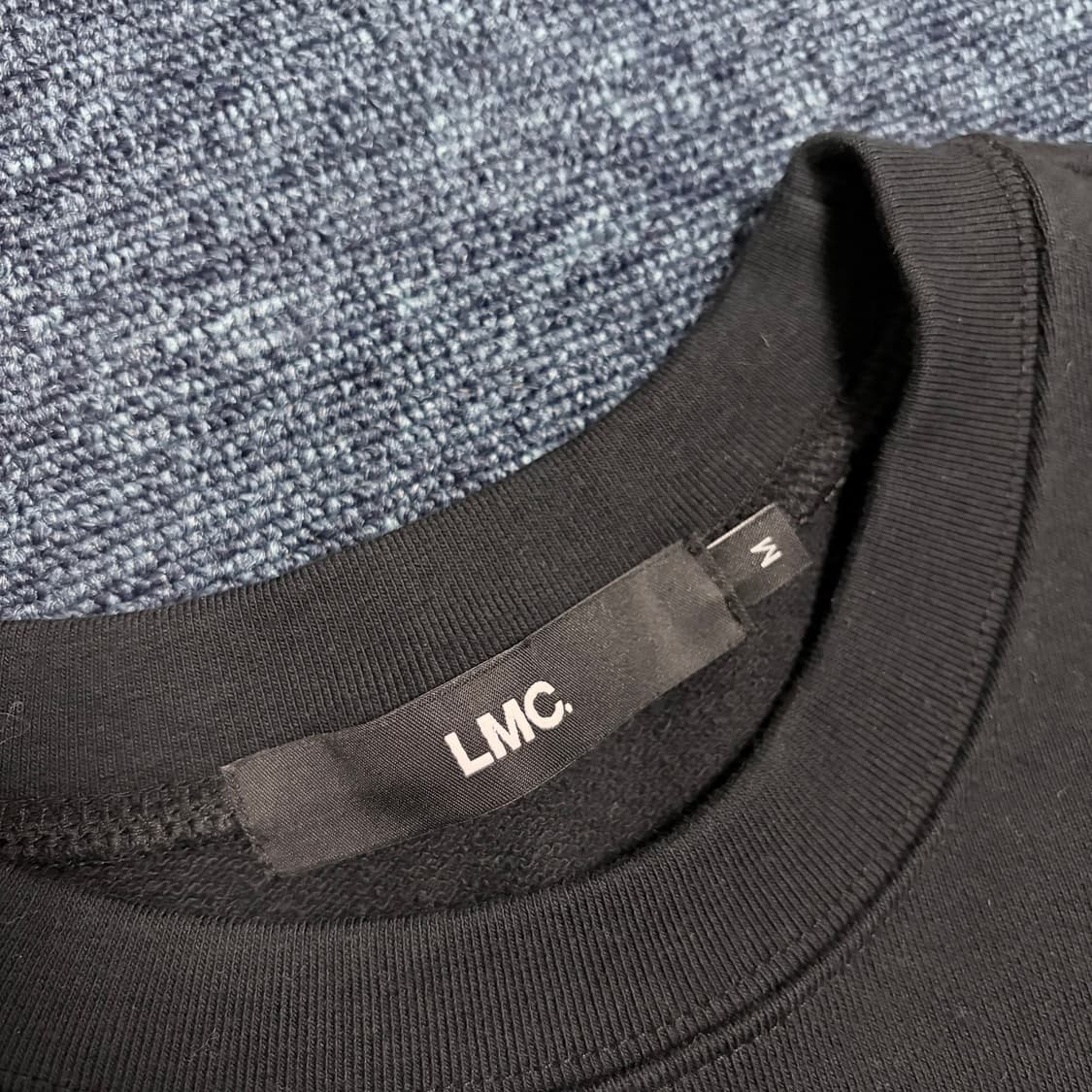 LMC 캔들베어 맨투맨 상품이미지4