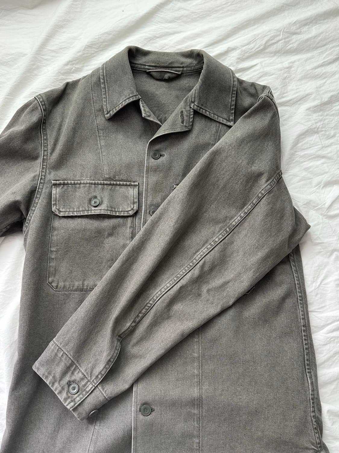 유니클로 U 데님 셔츠 자켓 그레이 M 상품이미지3