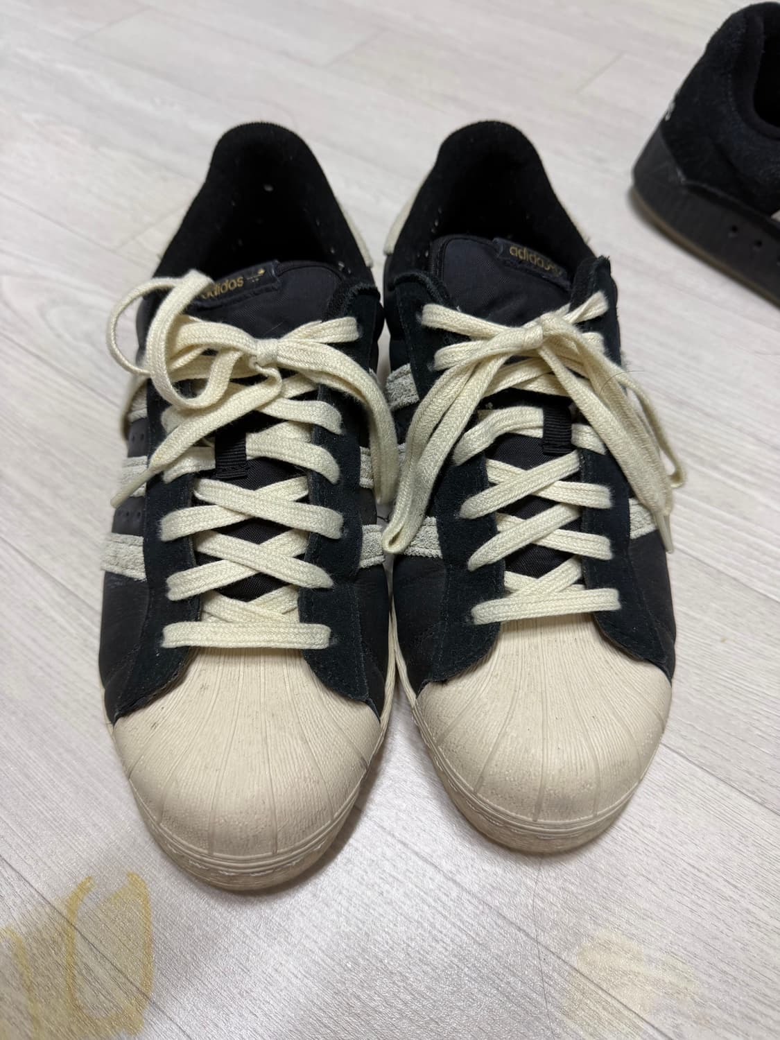[265] 아디다스 슈퍼스타 82 상품이미지1