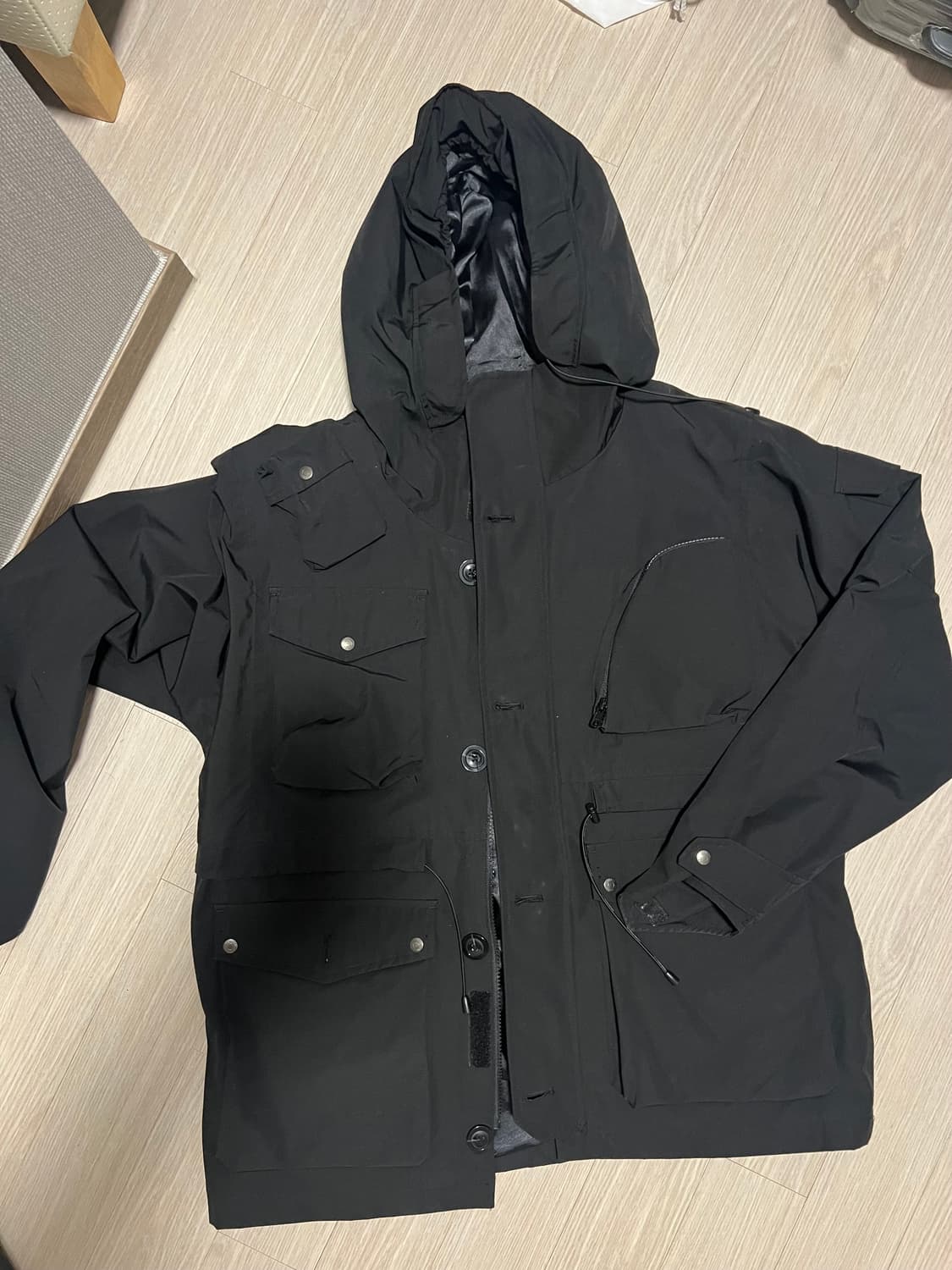 마모트 X 유니폼브릿지 바람막리 상품이미지1