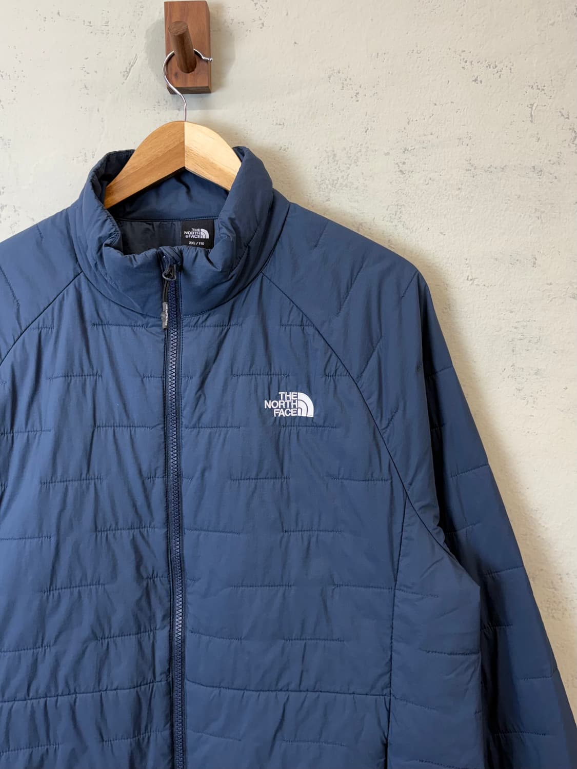 노스페이스 v motion 경량패딩 상품이미지2