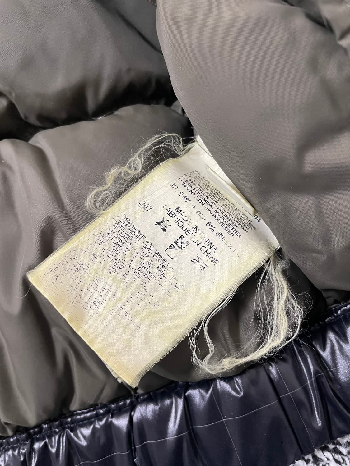 빈티지9. 디젤 바이커 유광 블랙 퀼팅 다운 패딩 푸퍼 경량 상품이미지8