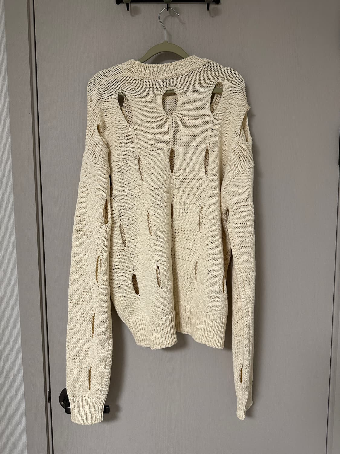 더오픈프로덕트 (오픈YY) 컷아웃 니트 상품이미지4