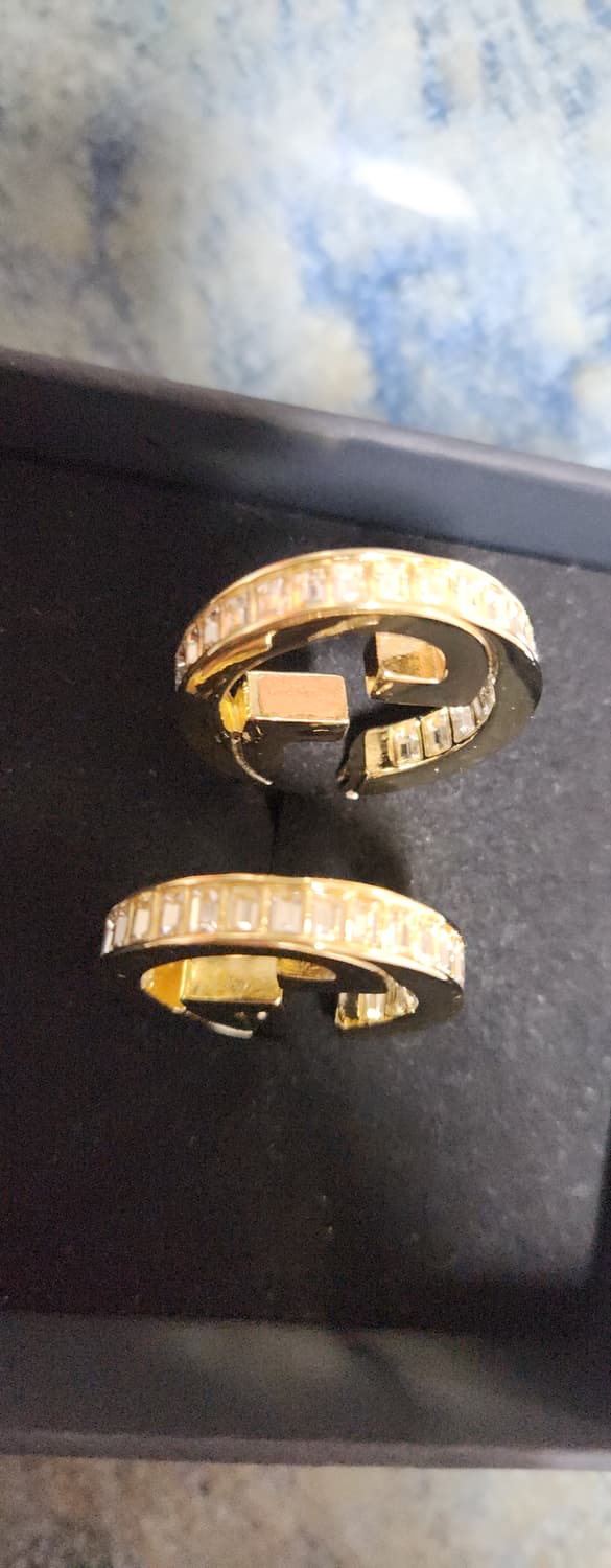 구찌 GG 로고 링 귀걸이 ,블론디 크리스털  이어링 상품이미지8