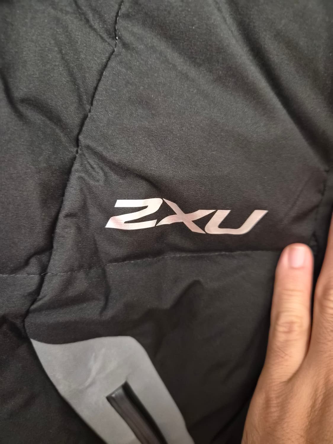 XL) 2XU 투타임유 구스다운 패딩 팝니다 상품이미지3
