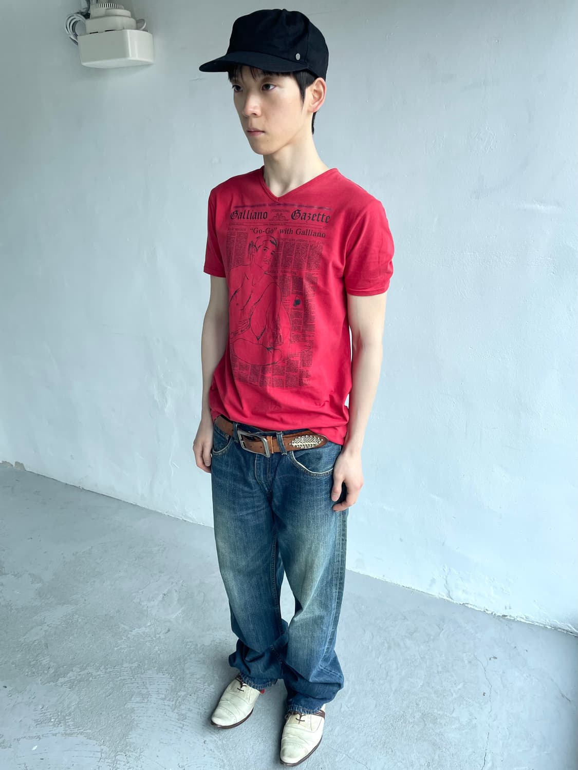 존갈리아노 뉴스페이퍼 반팔 티셔츠 상품이미지2