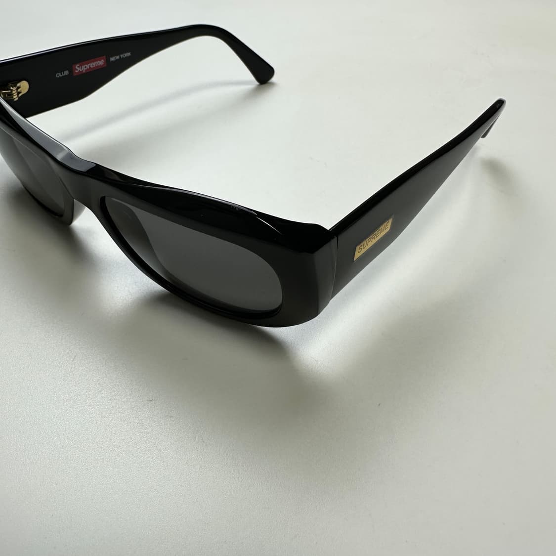 SUPREME 22SS Club Sunglasses 슈프림 클럽 선글라스 상품이미지3