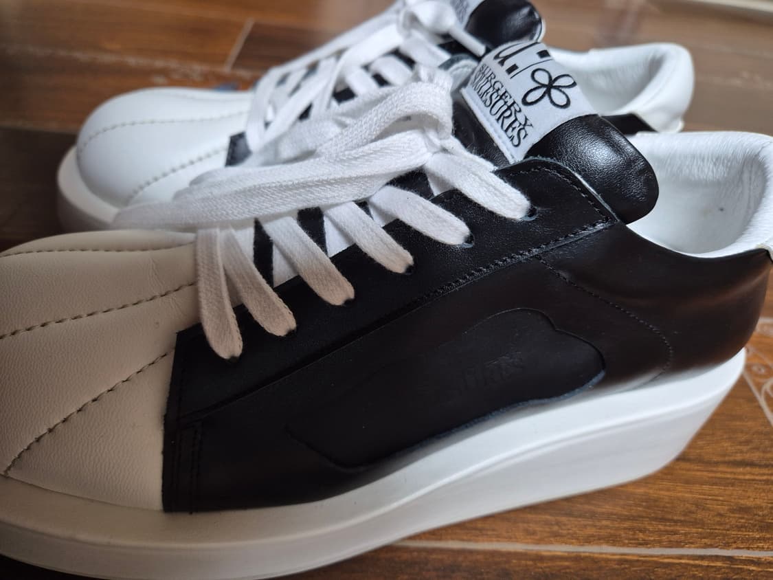 써저리 쏘유레슈어 SS005 'B/W' 260 상품이미지2