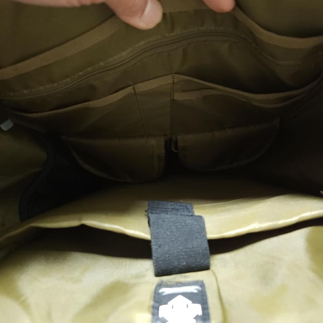 (바배) 데상트 포켓 백팩 상품이미지3