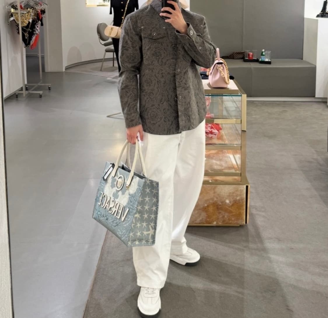 베르사체 프린트 라지 캔버스 토트백 상품이미지4