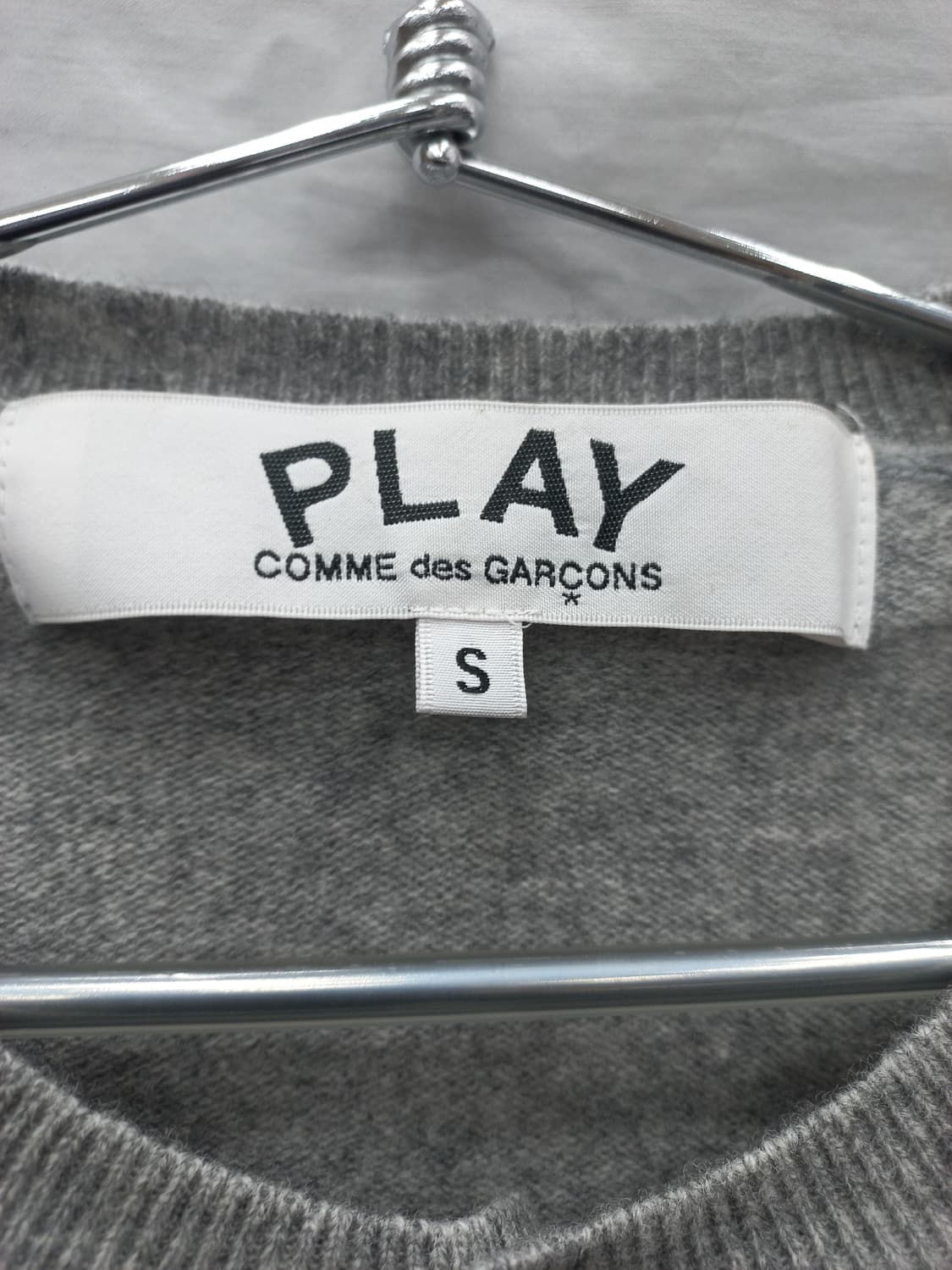 꼼데가르송 PLAY 블랙하트 그레이 가디건 여S (정품) 상품이미지2