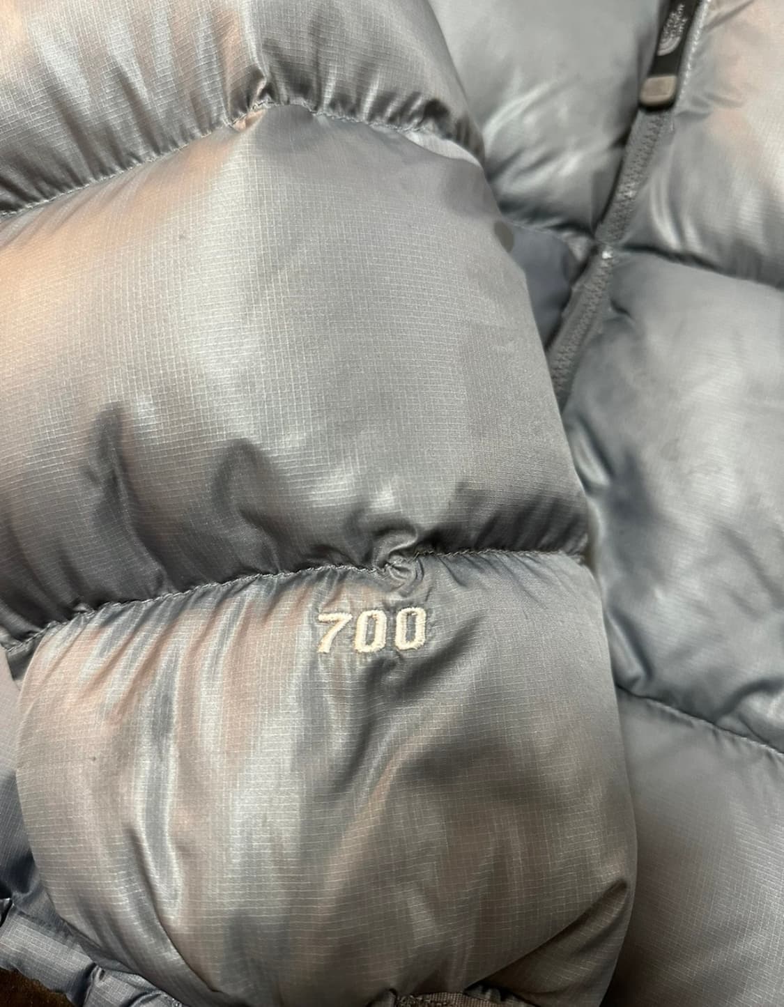 (국내판) 노스페이스 눕시 700 그레이 xs 상품이미지7