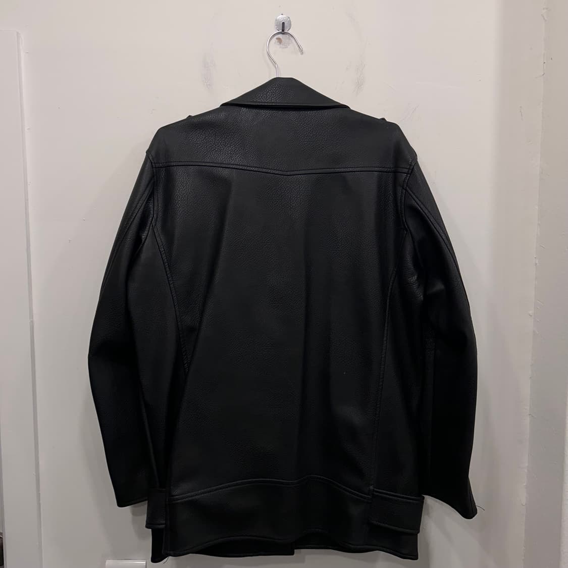 드레스볼륨 에코레더 무광 라이더 자켓 상품이미지5