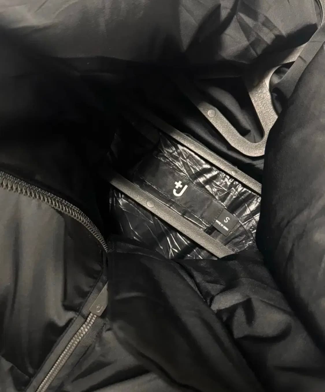 유니클로 질샌더 패딩 상품이미지4