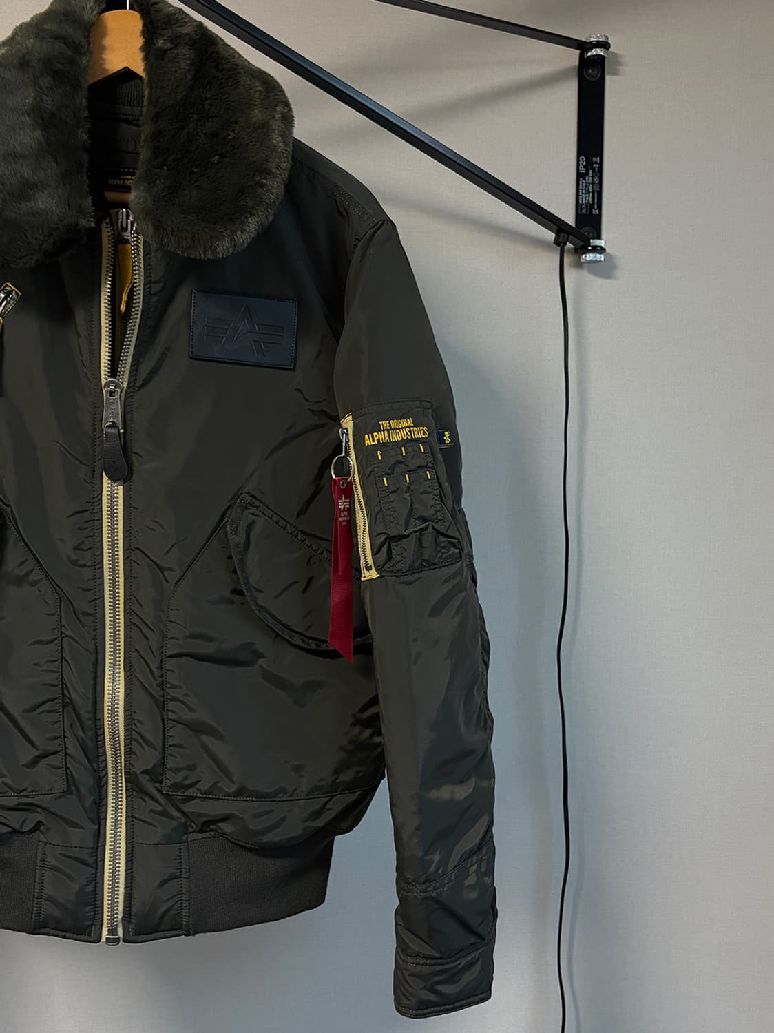 알파인더스트리 MA-1 자켓 상품이미지3