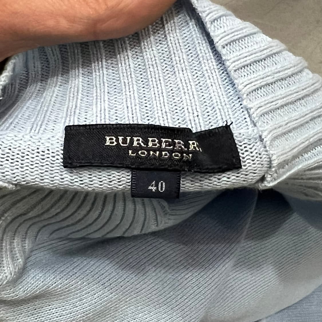  버버리 아카이브 하프 니트 y15883 상품이미지7