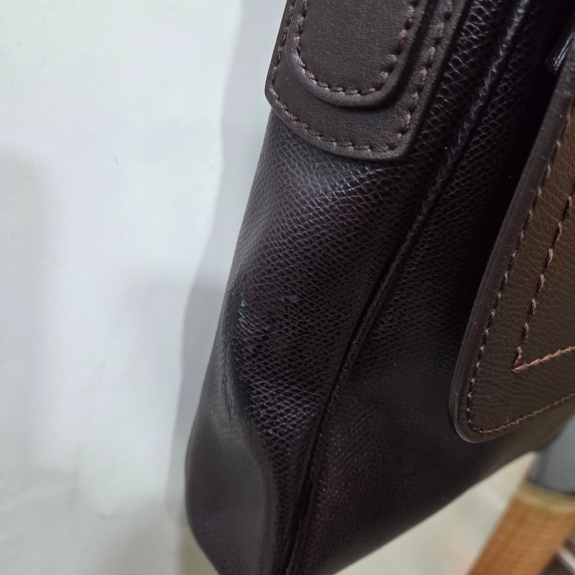 페라가모 크로스백 상품이미지10