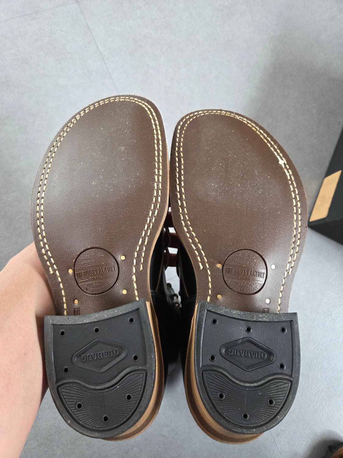 롤링덥트리오 루츠8.5 블랙 8H 상품이미지5