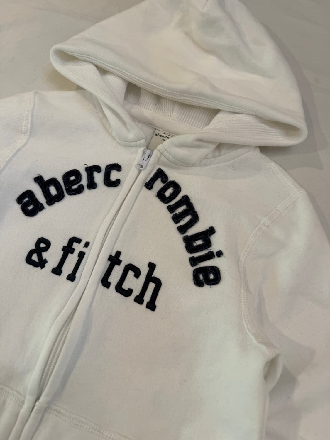 아베크롬비 대장급 딱붙핏 후드집업 화이트 상품이미지2