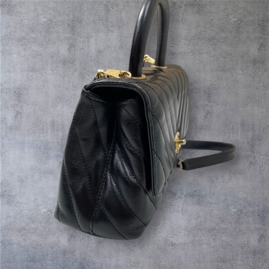 샤넬 Chanel 블랙 코코핸들 쉐브론 플랩백 상품이미지5