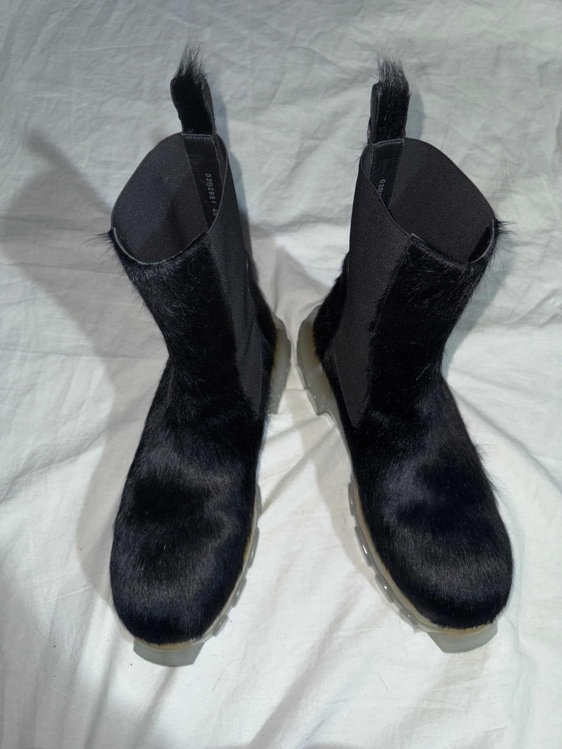 릭오웬스 22SS 포니헤어 ‘bozo’ 트랙터 부츠 상품이미지3