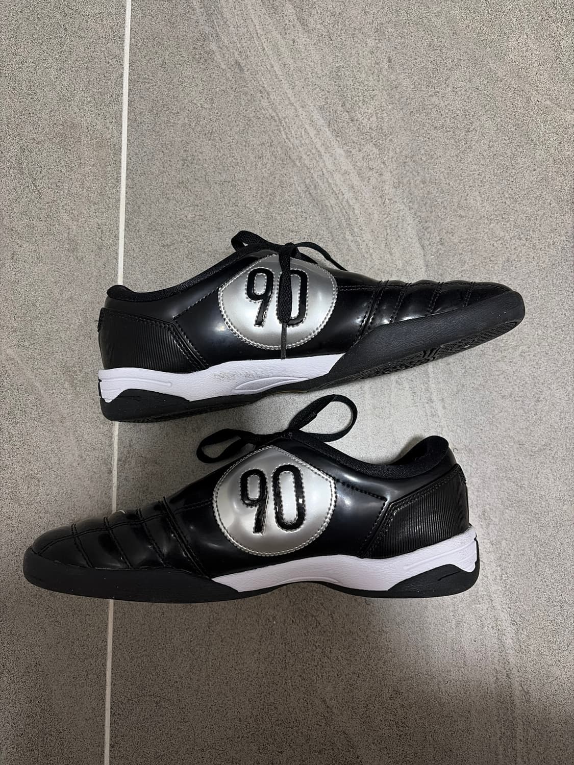 나이키 토탈90(245) 상품이미지2