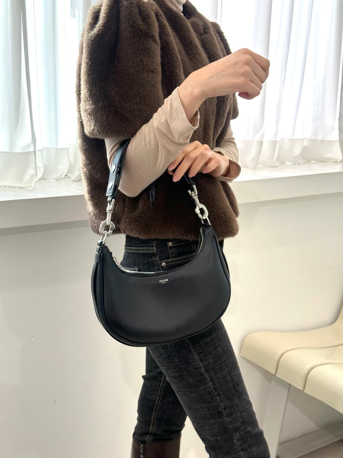 [A+ 정품] 셀린느 아바백 미디움 블랙 은장 상품이미지7