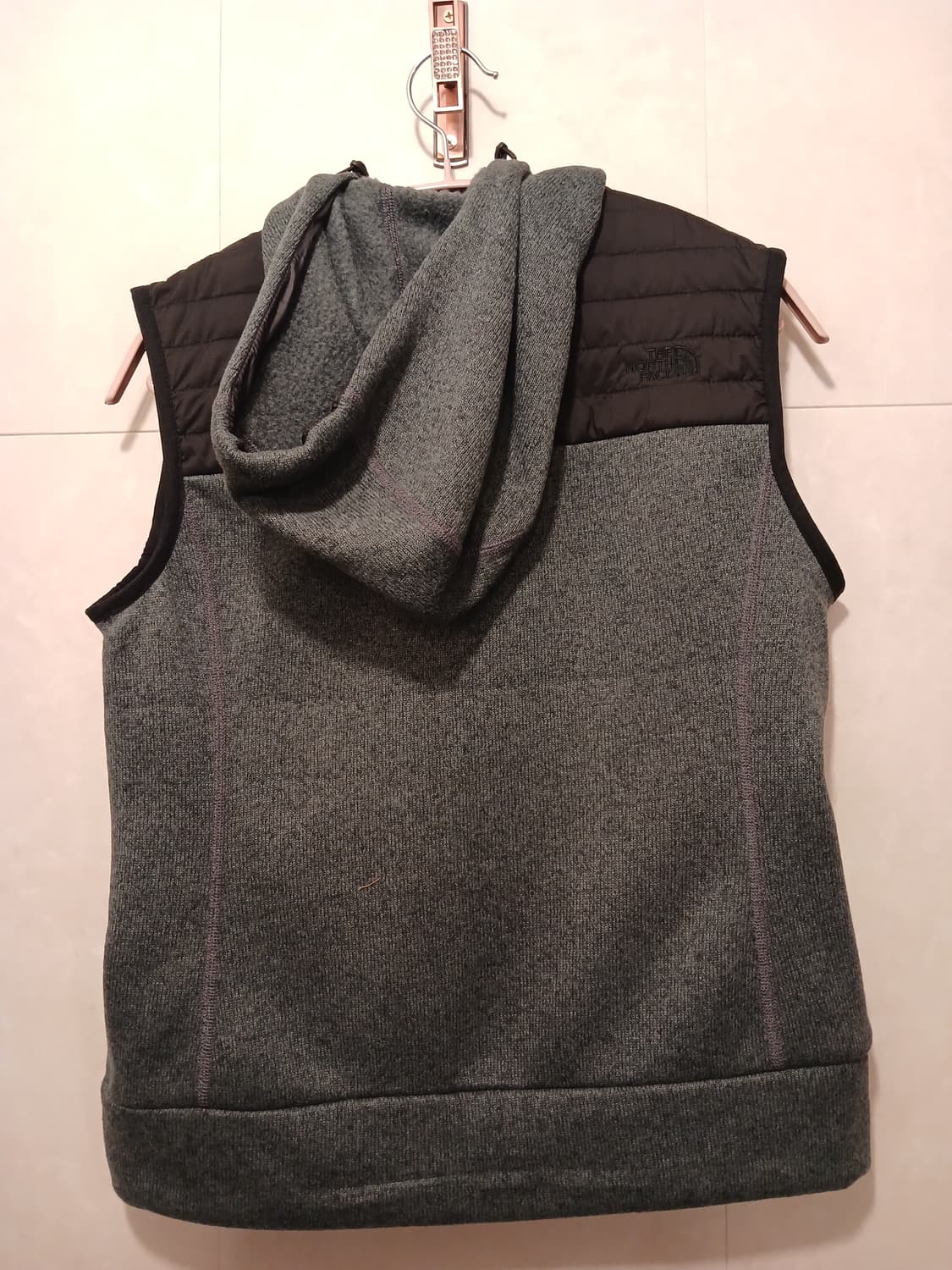 노스페이스 정품 여성 후드 패딩 조끼 85 ~ 90 사이즈 상품이미지7