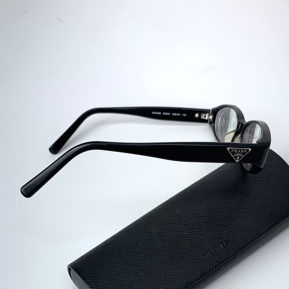 프라다 안경 상품이미지3